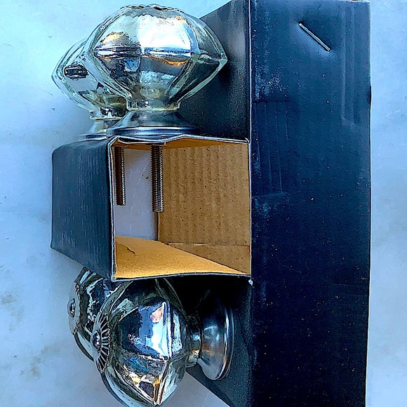 INSTANT FURNITURE UPDATE KNOBS PULLS MERCURY GLASS SILVER SET OF 4 - Picture 5 of 7